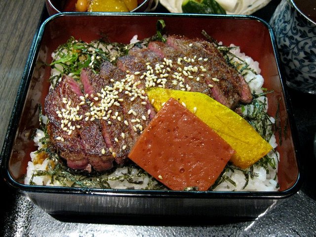 ステーキハウスみやこ 草津 ステーキ 食べログ