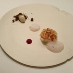 Installation Table ENSO L'asymetrie du calme - 