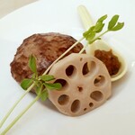 Hambagu Kafe Narisuke - ぷっくりまん丸なハンバーグ