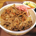 すき家 - 牛丼の並盛り　350円