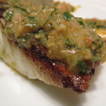 カンテサンス - 三重県産スズキのロースト、ベネディクティンのソース、島オクラを添えて1