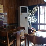 自由軒 - 店内