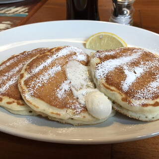 三重でおすすめの美味しいパンケーキをご紹介 食べログ 三重でおすすめの美味しいパンケーキをご紹介 食べログ