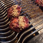 炭火焼肉 肉バル - 