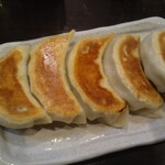 陳餃子亭 - 焼き餃子