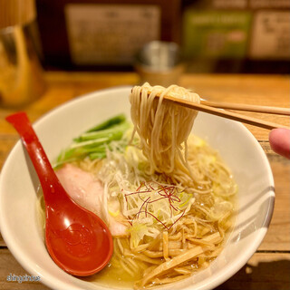 都庁前駅でランチに使えるお店 ランキング 食べログ