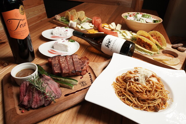 ダイニングバー ハーフムーン（Diningbar Half Moon） - 沼ノ端（ダイニングバー）の写真