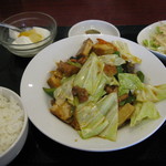西遊記 - 揚げ豆腐の四川風炒め定食