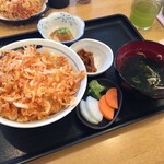 ごはん屋さくら - 桜エビバラ天丼(韓国産)1265円