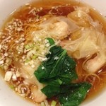 京鼎樓 - 海老ワンタン麺