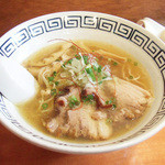 ねいろ屋 - しおらーめん(麺半分650円)+味付玉子(100円)