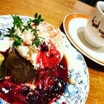 ぽえむ マノ ア マノ コーヒー - 