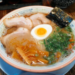 久留米とんこつラーメン 松山分校 - 分校ラーメン