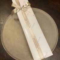 ケンゾーエステイトワイナリー 大阪 - 上品な包み