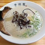 金田家 さくら亭 - 黒豚ラーメン700円、地域最強！