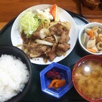 Shokujidokoro Hinode - 生姜焼き定食