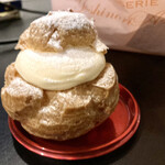 Pâtisserie Yoshinori Asami - シュークリーム　352円