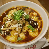 個室中華 頤和園 溜池山王店 - 