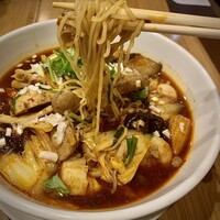 個室中華 頤和園 溜池山王店 - 