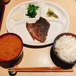 産直鉄板　くり - メジナの焼き魚定食