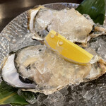 さんとり茶屋 - むきたて生カキ