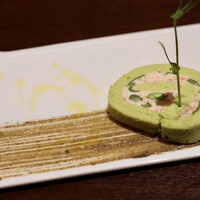 アルコバ - 名物カニロール