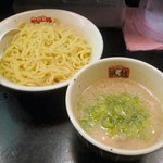 つけ麺 風龍 - 白とんこつ(300g) ￥600