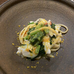 Itsuki - アオリイカと菜花のパスタ