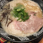 博多一幸舎 - 泡系とんこつラーメン ( ´θ｀)