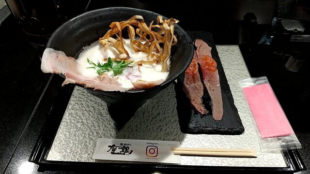 鶏soba 座銀 神戸本店 みなと元町 ラーメン 食べログ