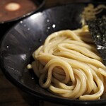 無鉄砲つけ麺無極 - 濃厚豚骨つけ麺（味玉入） 950円