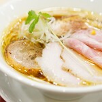 麦と麺助 - 中津（大阪メトロ）/ラーメン | 食べログ