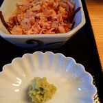 あさば - 鰹節 と わさび   ご飯にパラパラと ふって 食べて下さい