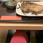 ひもの亭とと 金山店 - 