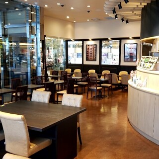 丸の内 CAFE 会_2