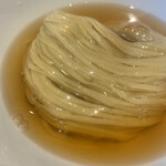 らぁ麺や 嶋 - 鰹昆布水つけめん（醤油）　¥1,000
                                特製　¥300