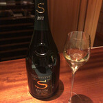 蒼 - SALON BRUT BLANC DE BLANC 2002 [MAGNUM BOTTLE] 
      →この会のオープニングに素晴らしいものを幹事様がご用意下さいました！本当に有難うございますm(_ _)m