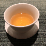 蒼 - 台湾茶
      →ここで一息！濃厚な旨味溢れる赤座海老の食べ比べの口をリセットさせる素晴らしい台湾茶(^^)こういう流れは良いですね！！
      