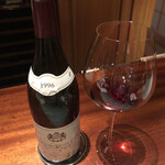 蒼 - Morey St Denis 1er Cru “Les Monts Luisants” 1997
      →ブルゴーニュの1997年物。確りとした骨格と果実感、スッキリとした酸味も含め素晴らしい！好きです♡
