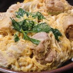 ゆう月 - 本格的な親子丼