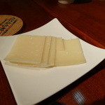 くにたち村酒場 - チーズ