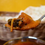 インド・ネパール料理 ミトチャ - 野菜カレーリフトアップ