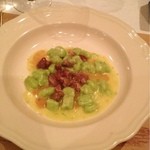 トラットリア・アルベロ - 千葉エダ豆を練りこんだニョッキ  芋豚のビール煮込みラグー