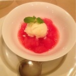 トラットリア・アルベロ - スイカのグラニテ  ホワイトチョコレートムース
