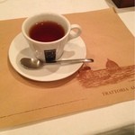 トラットリア・アルベロ - 食後の紅茶