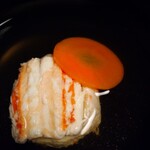 あさば - 松葉蟹新薯椀         ちゃあ～ん 大根の下には松葉蟹たくさん   蟹味噌の香り