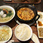 小青島 - 麻婆豆腐と五目タンメン