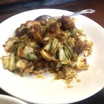 味楽 - 鶏肉とキャベツの辛味噌炒め定食780円の料理写真でございます。これ、美味いです。