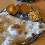 ランチB キーマと日替わり