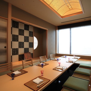 Enjoy delicate Japanese Cuisine in a relaxing space with Japanese hospitality.